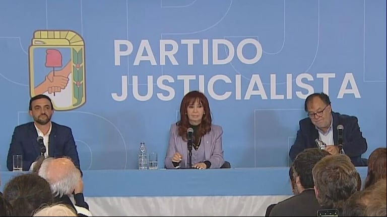 Ante la militancia, Cristina Kirchner habla en la sede del PJ (Foto: Captura de TV).