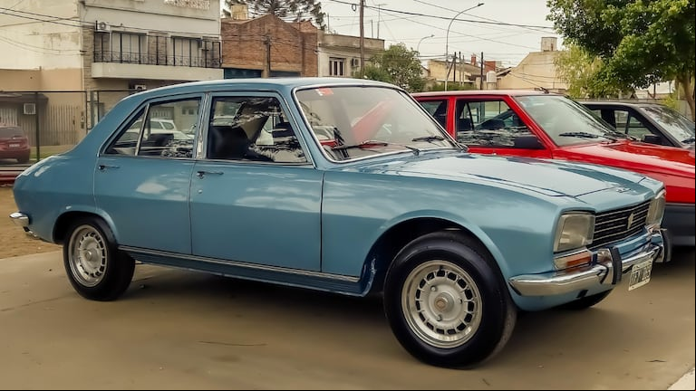 Cómo sería un Peugeot 504 hecho en la Argentina en 2025, según la IA (Foto: ChatGPT).