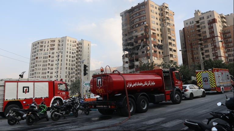 Edificios destruidos tras el ataque de Israel a Irán. (REUTERS/Majid Asgaripour).
