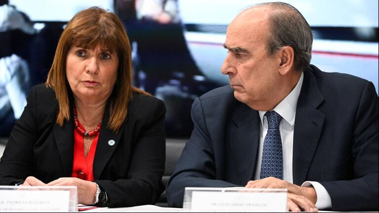 El Gobierno enviará fuerzas federales a liberar los cortes en s por protestas por el fallo contra Cristina Kirchner (Foto: Reuters - Martín Cossarini)
