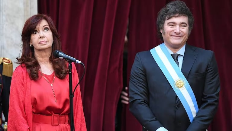 El Gobierno espera con cautela la decisión de la Corte sobre CFK y cree que podrá mantener su estrategia en PBA. (Foto: AFP). 