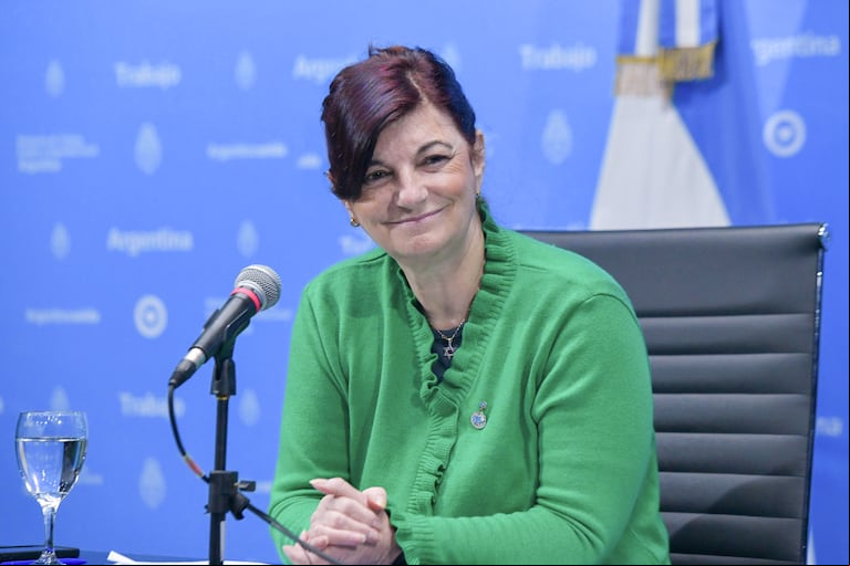 La exministra de Trabajo, Raquel "Kelly" Olmos, dijo que era más importante ganar el Mundial que bajar la inflación. (Foto: NA)