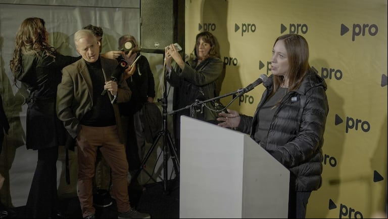 Los gestos en la sede del PRO eran de derrota, incluso antes de conocerse el resultado de las elecciones porteñas. (Foto: Juan Pablo Chaves/TN)