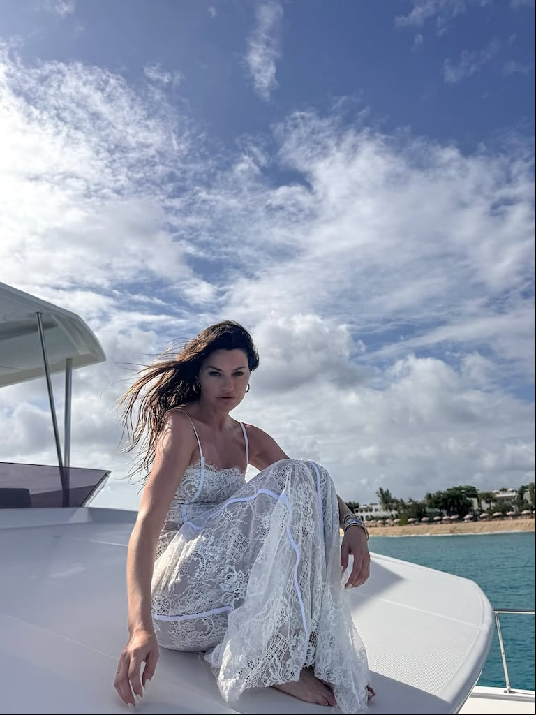 Sofía "Jujuy" Jiménez impactó con su look desde el Caribe. (Foto: Instagram/@sofijuok)